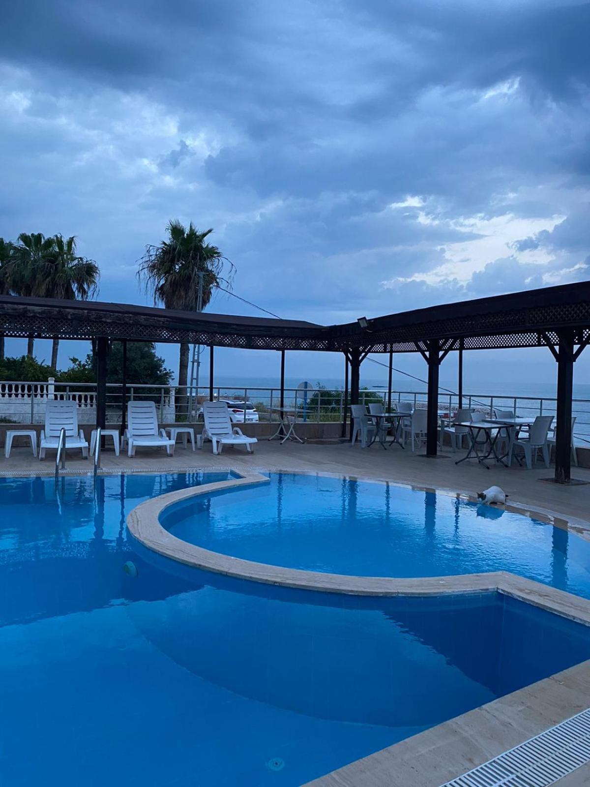 Derin Deniz Otel Karatas  Exteriér fotografie